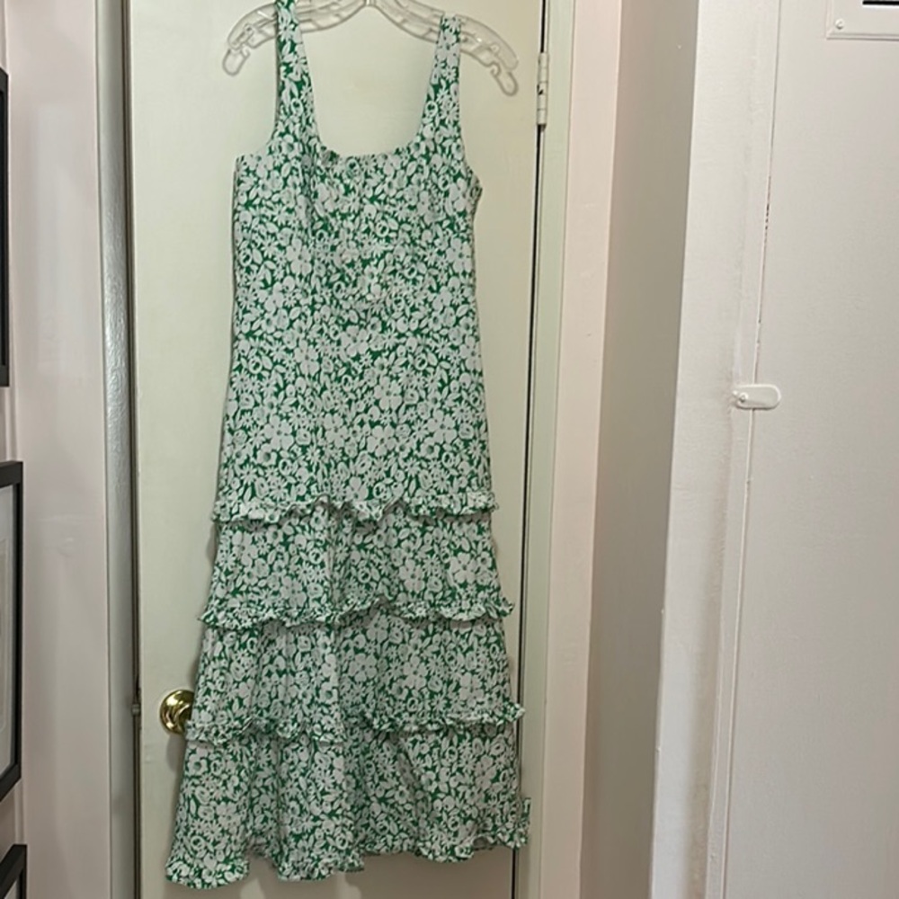 Anthropologie Green and White Floral Tiered Midi Dress - Size L